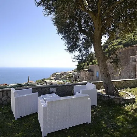 Villa Sleeps 7 Pool Air Con Wifi