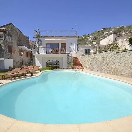 Sleeps 7 Pool Air Con Wifi *